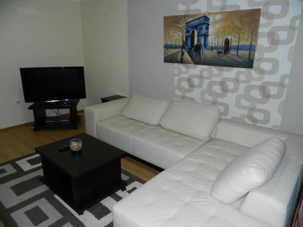Ni Garni Hotel Rile Men חדר תמונה